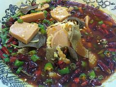 -鲁班小馆(政四街店)