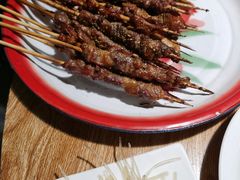 -茸梅路右拐龙虾-农家菜(松江店)