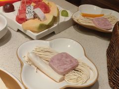 -海底捞火锅鲜切牛肉主题店(长寿路店)