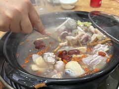 -濠轩阁特色生蚝火锅(水湾路店)