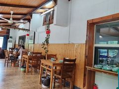 -芦茨金富饭庄·25年老字号·专做稻草鸡