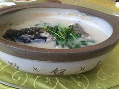 -天目湖刘老四农庄