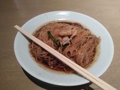 开洋葱油拌面-枕水江南(铁西万象汇店)