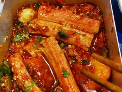 -马路边边串串香(苗栗路店)
