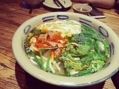 牛肉米线-云上千禾(水上店)