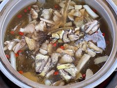 -东巴谷野生菌火锅餐厅