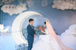 -欣薇婚纱(新源乐汇城店)