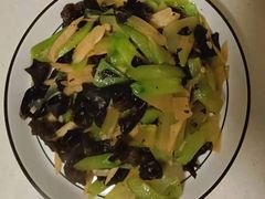 -红樱桃月嫂育婴师(徐汇总店)