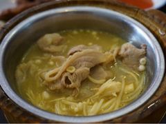 酸汤肥牛-做了不起的80后