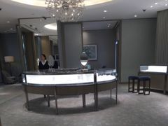 -Tiffany & Co.蒂芙尼
(广州太古汇店)