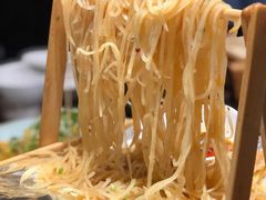 -东口码头·烧鸽子·鱼头泡饼·地方菜(金鹰悦城店)