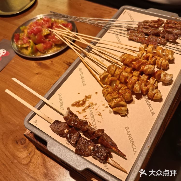 烧烤夜宵热门地:肥六音乐烧烤