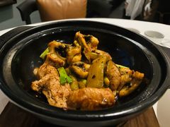 凉瓜豉味海鳗煲-宝丽轩中餐厅BAOLIXUAN