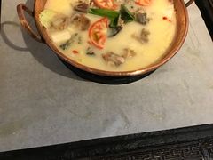 -哈吱喂丽江火塘·牦牛火锅(五一街店)