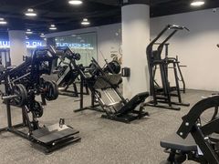 -TMG潮流健身(奥体莲荷里店)