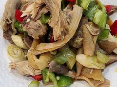 -汗腾格里·风味餐厅(新疆驻京办店)