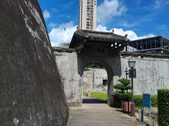 -石炮台公园