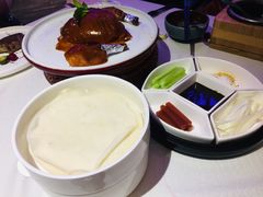 精品烤鸭-悦江(梅奔中心店)
