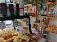 -聚利来食品(南戴河店)