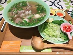 -越弥越南传统美食馆