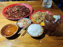 -先启半步颠·川菜小炒