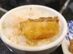 脆肉鲩炆鸡-大嫂镬仔·焖鸡煲·啫啫煲(逢源路店)