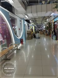 -百荣二期玩具城