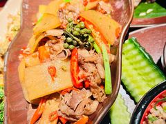 彝族辣炒牛肉-花马天堂云南餐厅 Lost Heaven(高邮路店)