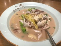 -海派美食·家宴海鲜青岛菜·石锅鲽鱼头(东方城店)