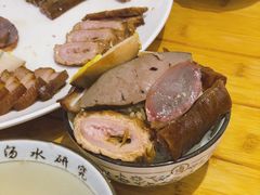 -狮头牌卤味研究所·卤味饭(花城汇南区店)