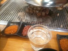 -肉甲韩国木炭烤肉(新壹街1店)