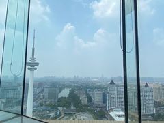 -云顶旋转自助景观餐厅
