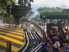 -圣淘沙天际线斜坡滑车