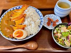 咖喱酥排饭定食-肥朵食堂(带梦胡同店)