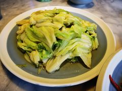 手撕圆白菜-懒人盐府人家(航天桥店)