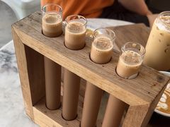 -Roast8ry Coffee Lab