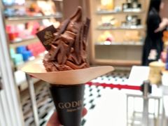 黑巧软冰-GODIVA(美罗城店)