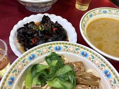 -金杨拉面王小吃面馆·牛三宝面·红烧牛肉粉