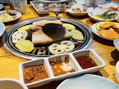 -唯成•韩国炭火烤肉 유성고기