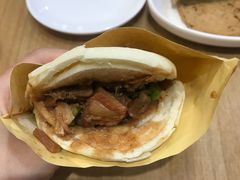 腊汁肉夹馍-晋宝章大同刀削面(和平里店)