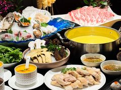 -鲜入唯煮·港式海鲜牛肉火锅(金宝街店)