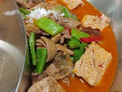 锅升级招牌牛杂鸳鸯锅-左庭右院鲜牛肉火锅(浦江欢乐颂店)