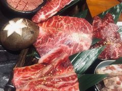 -肉魁屋·烧肉·烧鸟·酒场(高新店)