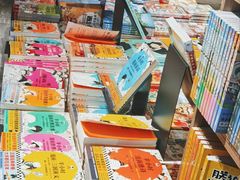 -凤凰国际书城(凤凰广场店)