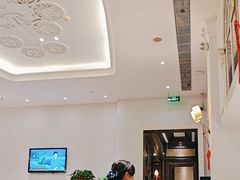 -王府井酒店(金桥港湾店)