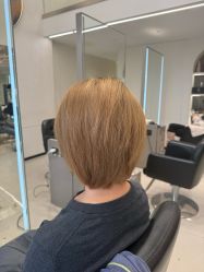 -摩登时代美发沙龙