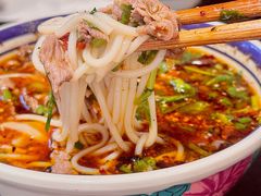 -云阿蛮云南生烫牛肉米线(奉贤路店)