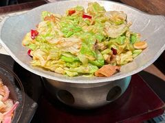 杭风香锅卷心菜-绿茶餐厅(龙井船宴· 品牌总店)