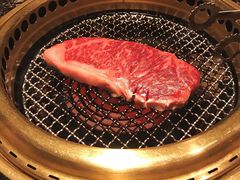 现切肋眼-老乾杯和牛烧肉(王府中环店)