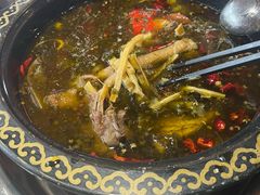 -符缸酸菜鸡(华阳店)